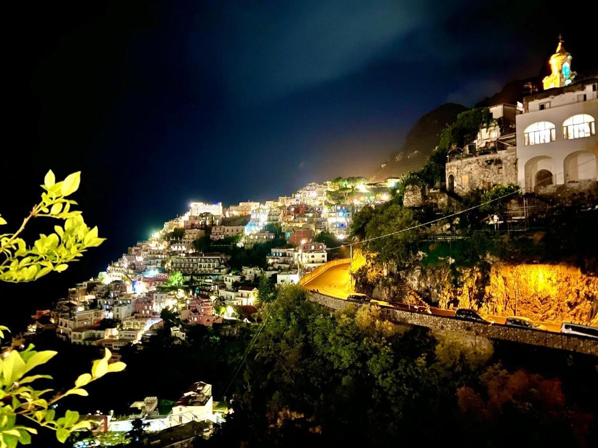 Santiago Vacation Home In Positano Eksteriør billede